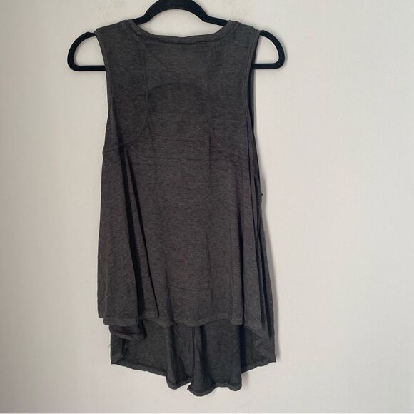 Calvin Klein Performance Women’s V Neck Flare Hemline Gray Sleeveless Top 1X - Picture 3 of 3